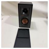 ONE Klipsch R-41M Bookshelf Speaker