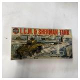 Vintage Model Kit WWII Tank (incomplete)
