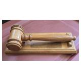 Traditonal Oak Wood Gavel/Soundblock