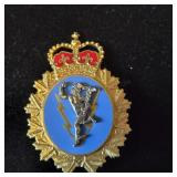 CDN ARMED FORCES C&E CAP BADGE