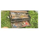 Metal tool box