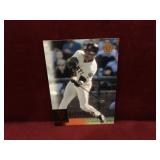 BARRY BONDS 2001 UPPER DECK CARD