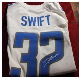D'ANDRE SWIFT AUTOGRAPHED LIONS JERSEY