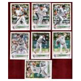 DETROIT TIGERS 2022 TOPPS HOLIDAY TEAM SET
