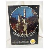 Round Picture Castle Puzzle