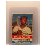 Hank Aaron 1976 Hostess *Crease
