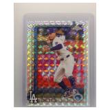 Mookie Betts 2025 Topps Chrome Geometric Refractor