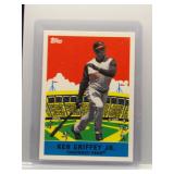 Ken Griffey Jr. 2007 Topps Flashback Fridays