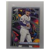 Yoshinobu Yamamoto 2025 Topps Chrome Cosmic