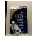 1993-94 Upper Deck Series 1 Hockey Sealed Pack