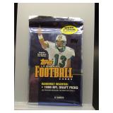 1999 Topps Football Sealed Pack