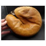Vintage Joe Tipton Dugow 618 Catchers Mitt