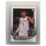Victor Wembanyamas 2025-26 Bowman Chrome #143