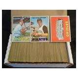 1967 Topps Baseball Card Lot 400 Count Box