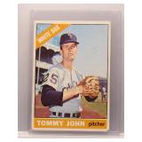 Tommy John 1967 Topps