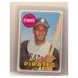 Roberto Clemente 1969 Topps *crease