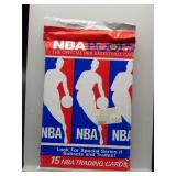 1990 Hoops Basketball Sealed Pack