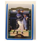 Ken Griffey Jr. 1996 Upper Deck A Cut Above #10