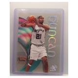 Tim Duncan 1999 Skybox EX Century
