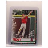 Mike Trout 2019 Topps Holiday