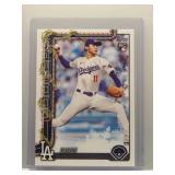 Roki Sasaki 2025 Topps Holiday Rookie