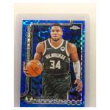 Giannis Antetokounmpo 2025 Topps Chrome blue...