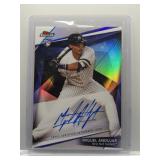 Miguel Andujar 2018 Topps Finest rookie auto