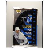 1993-94 Upper Deck Series 1 Hockey Sealed Pack