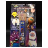 Michael Jordan Space Jam 1996 Warner Bros Toy