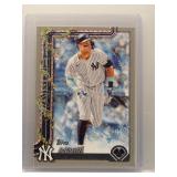 Aaron Judge 2025 Topps Glitter