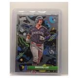 Brooks Lee 2025 Topps Chrome Cosmic RC