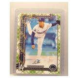 Yoshinobu Yamamoto 2025 Topps holiday