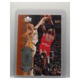 Michael Jordan 2000 Upper Deck NBA Legends