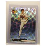 Greg Maddux 1999 UD HoloGrFx