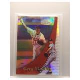 Greg Maddux 2000 Topps Gold Label