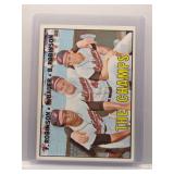 Frank Robinson & Brooks Robinson 1967 Topps