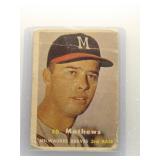 Eddie Mathews 1957 Topps *crease