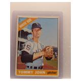 Tommy John 1966 Topps