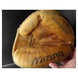 Gary Carter Vintage Mizuno Catchers Mitt