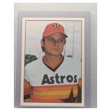 Joe Niekro 1975 SSPC