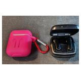 2 wireless ear phones ear pods