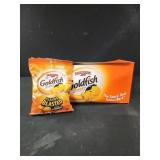 8 bags pepperidge farm goldfish cheddar crackers