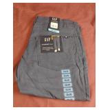 GAP 5 pocket pant size 32 x 30. Navy