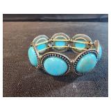 Stretch turquoise bracelet