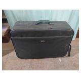 Samsonite suitcase on wheels with 2 over night
