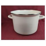 Enamel pot