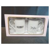 Hubby and Wifey mug set NIP wedding gift