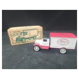 ERTL COLLECTIBLE 1931 HAWKEYE TRUCK DIE CAST 1997