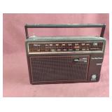 Vintage GE Two-Way Power AM/FM radio
