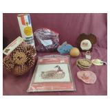 Potpourri, cinnamon scented pine cones, copper